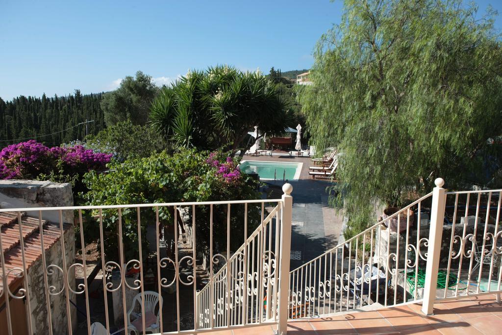 Luxury Stone Villa Fiskardo Exterior photo