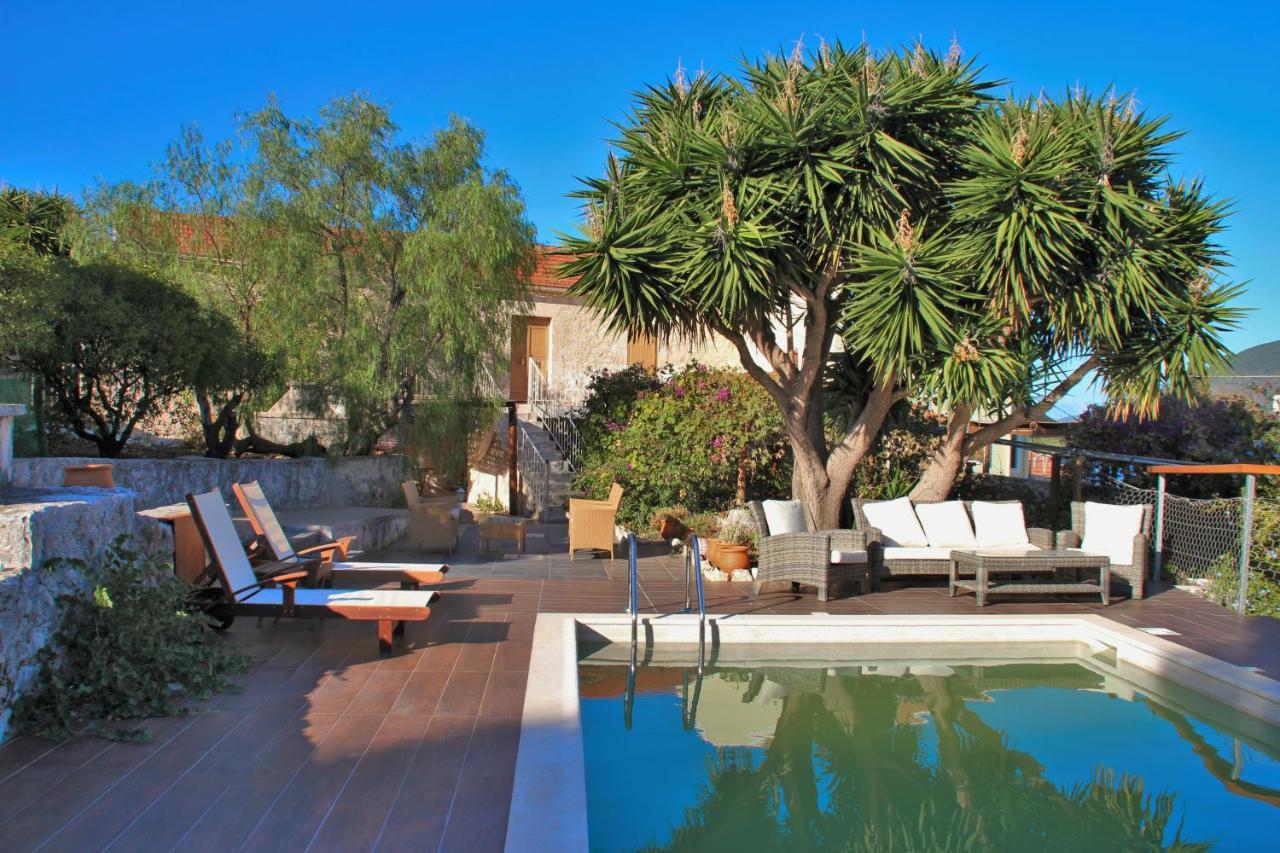 Luxury Stone Villa Fiskardo Exterior photo